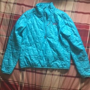 Patagonia Pull Over Size Small